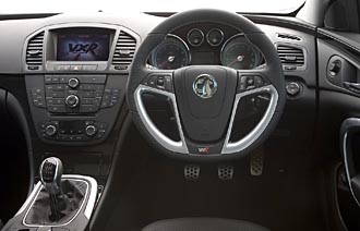 Opel Insignia OPC: Muskler