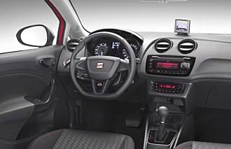 Seat Ibiza FR och nya Leon Cupra premiärvisas