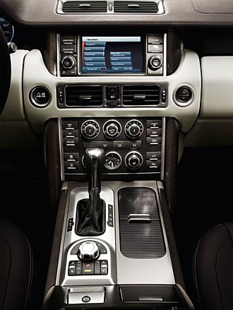 Range Rover uppgraderar med nya motorer