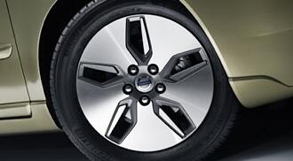 "Volvo har vaknat ur sin Törnrosasömn!"