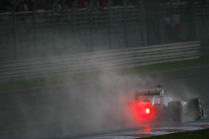 F1: Skyfall över Sepang - Button tog andra raka