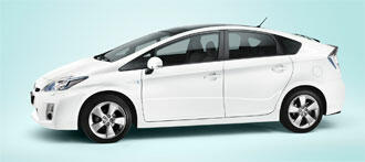 Yaris blir hybrid i kriget mot Honda