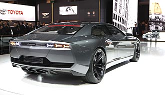 Lamborghini: "Inga beslut fattade om Estoque"