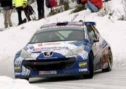 Ogier vinner Monte Carlo Rallyt där det blir trippel Peugeot i toppen