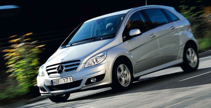 TEST: Toyta Prius mot Mercedes B-klass NGT