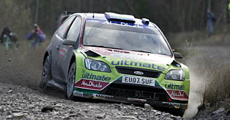 <br />WRC: Bilslakt och vansinnesjakt” /></p>
<p class=