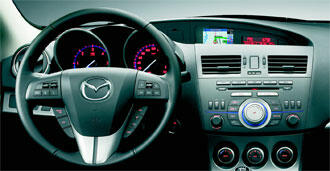 <br />Mazda 3 halvkombi blir miljöbil” /></p>
<p class=