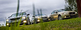 TEST: Skoda Superb möter Volvo S80 och Ford Mondeo!