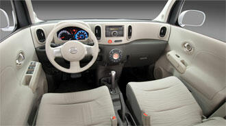 Nissans lådbil till Europa 2009