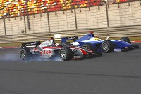 Roldan Rodriguez vann premiären i GP2 Asia