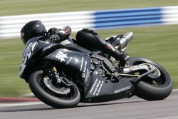 Yamaha satsar på Henrik Stenberg i årets Pro Superbike