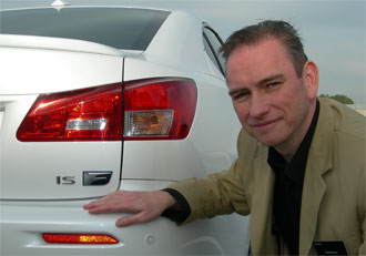 Lexus-chef: "Vi prioriterar premium - och prestanda"