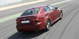 Lexus-chef: "Vi prioriterar premium - och prestanda"