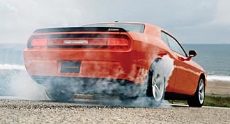 OFFICIELL: Dodge Challenger SRT8!