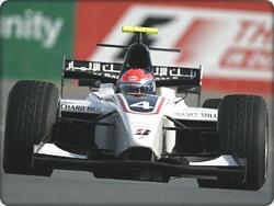 Romain Grosjean dubbelsegrade när GP2 Asia inleddes i Dubai