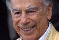 Kerkorian dumpar alla GM-aktier