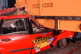 ADAC: Nya underkörningsskydd är värdelösa