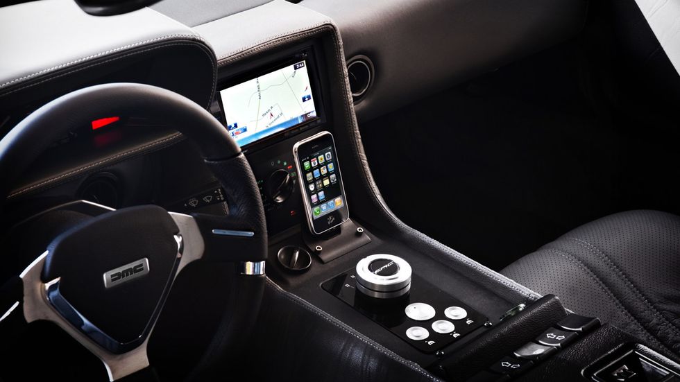 Filmklassikern DeLorean blir eldriven