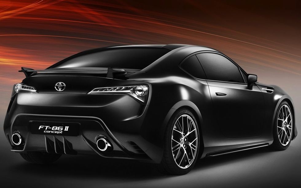 Bilder på Toyotas sportbil FT-86 läckta