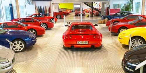 Lamborghinimportör ansöker om konkurs