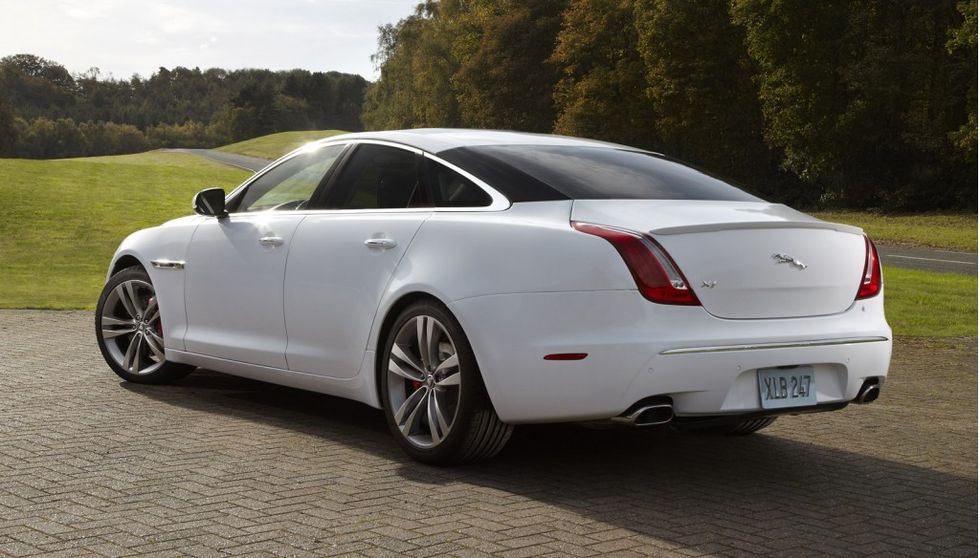 Jaguar XJ blir sportigare och snabbare