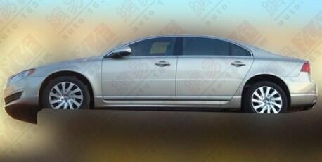 AVSLÖJAD: Volvo S80 facelift i Kina