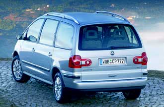 VW Sharan blir en Chrysler Voyager