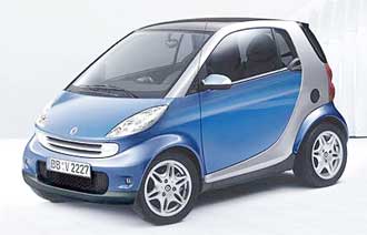 Vespatillverkaren köper Smart?