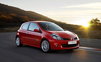 GENÈVE: Clio III Sport med 197 hk