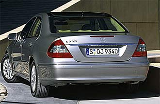 Nya Mercedes E-Klass: Inre säkerhet