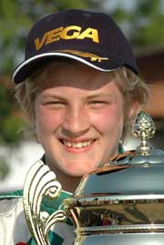 Mackan levererar en snytning