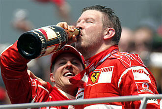 Schumacher slutar i höst?