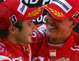 Massa i tårar för första segern