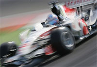 Button i svår krasch