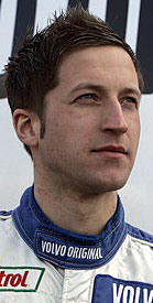 Robert Dahlgren kvar hos Volvo