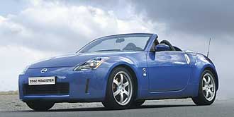 SUV med måsvingar och 350Z Roadster