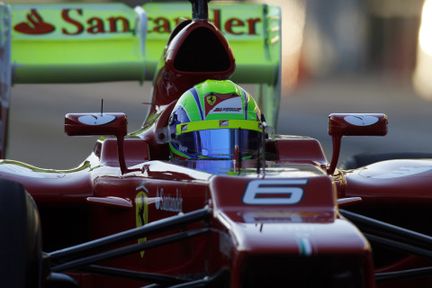 F1: Räikkönen snabbast första förmiddagen