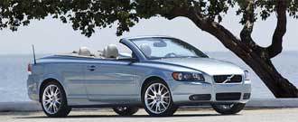 Volvos nya cabriolet med plåttak är här