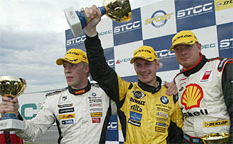 Krascher och full dramatik i STCC