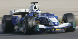 Toyota först ut med nya bilen