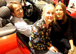 Hemkomst, skollärare, lägenhetsköp och designmöte