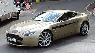 PARIS/3: Aston siktar på Porsche