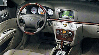 Nya Sonata: Hyundai lägger ut