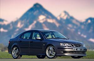 Hirsch ger krut åt 9-3