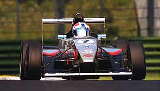 Renault satsar på svensk formelklass