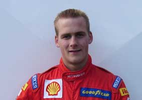 Ny juniorstjärna utmanar världsmästaren i Svenska Rallyt