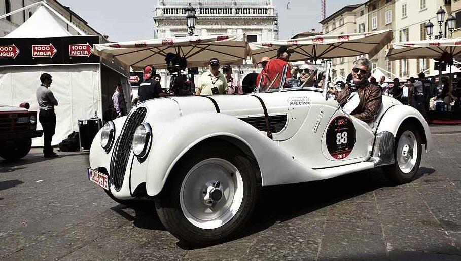 BMW ställer upp i Mille Miglia