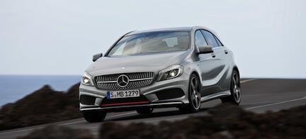 Mercedes A45 AMG avslöjad