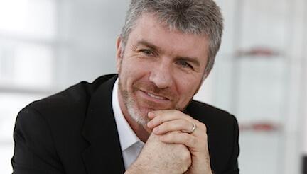 David Lyon tar över Opels design