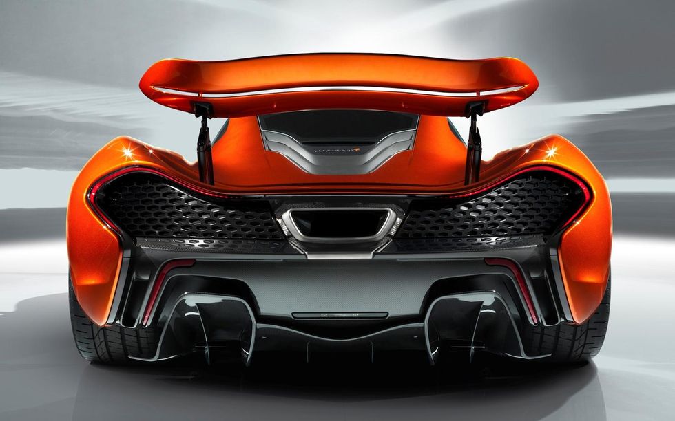 Nya bilder på McLaren P1 – kolla in bakvingen